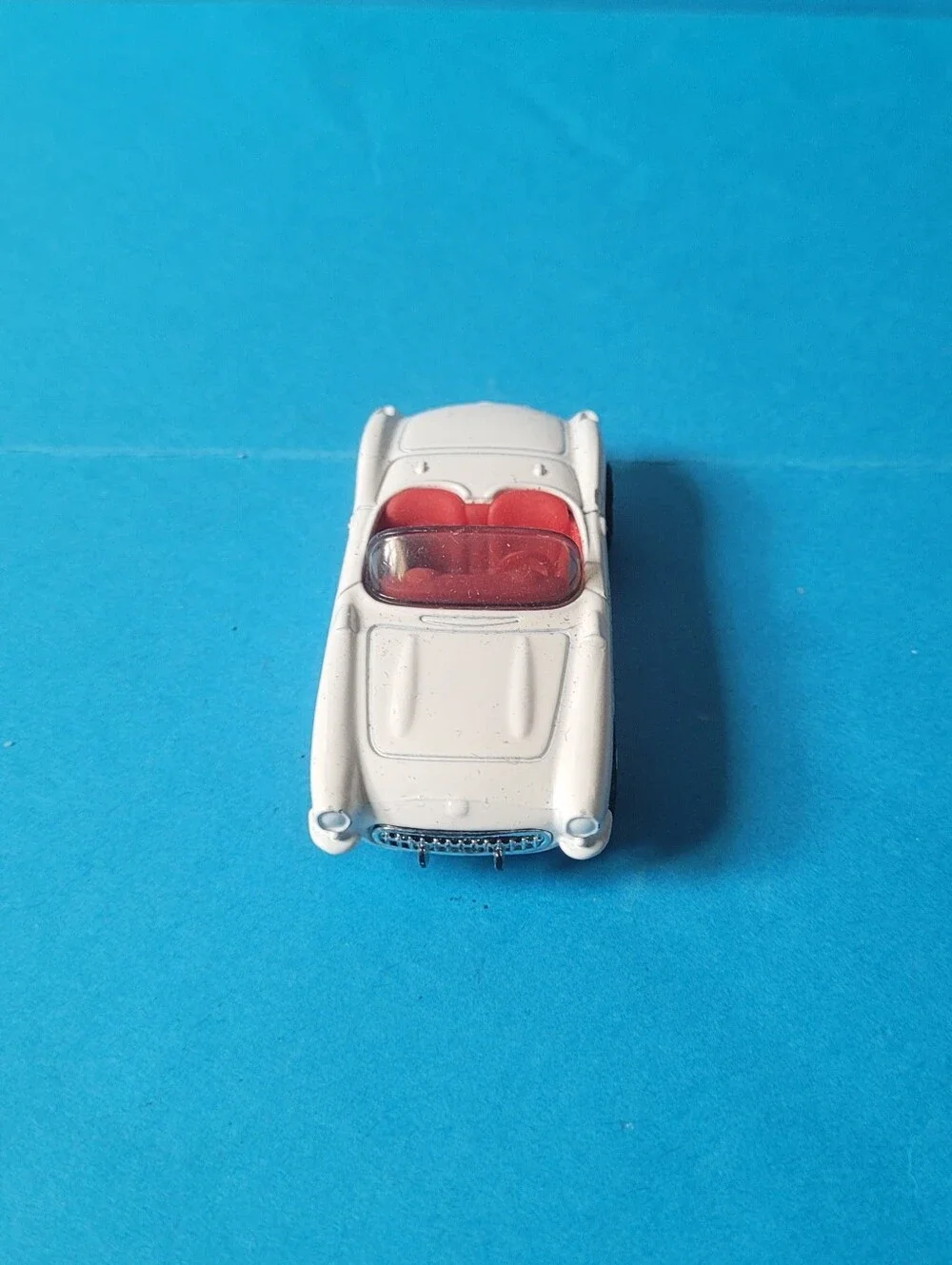 Matchbox 1957 Chevrolet Corvette Conver 1998.